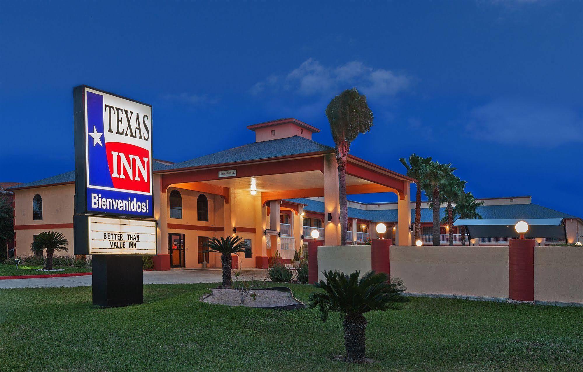 Texas Inn And Suites Raymondville Exterior photo